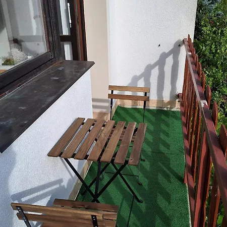 Pokoj S Balkonem A Nadhernym Vyhledem Do Prirody